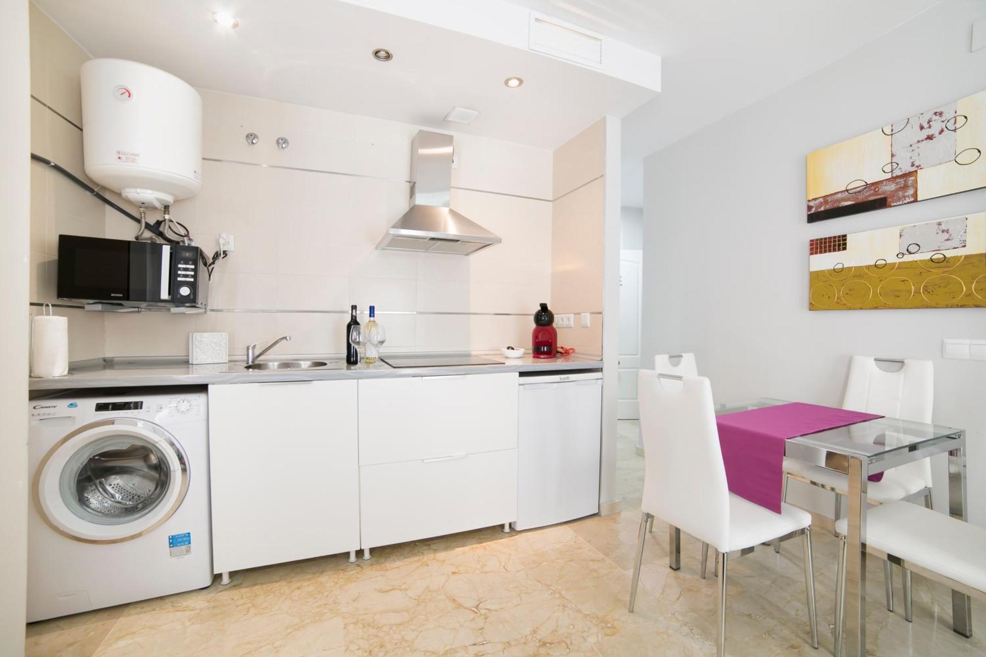 Apartamentos Salamanca Málaga Rom bilde